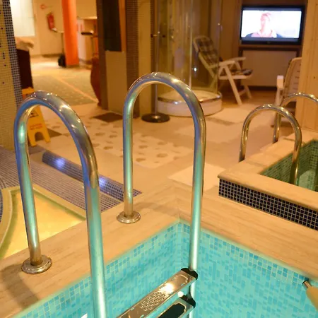 Balaton Hotel