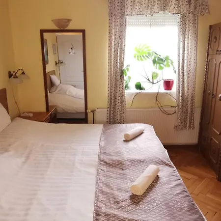 Hotell Balaton 3*